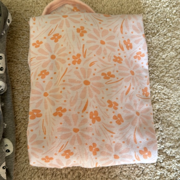 Infant Night gowns Bundle Pack of 5 - vary in size! - Picture 4 of 6